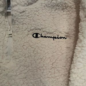 Women’s Champion fuzzy pullover, brand new with tags, off white, size large